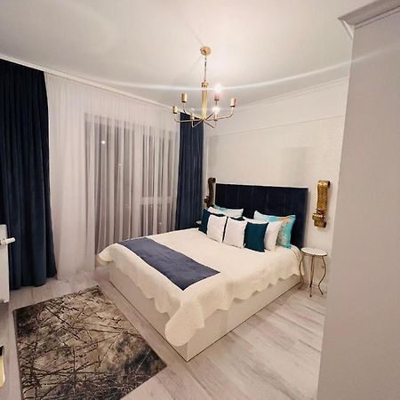 Apartament Larysse Oradea Exterior foto