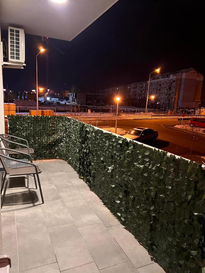 Apartament Larysse Oradea Exterior foto